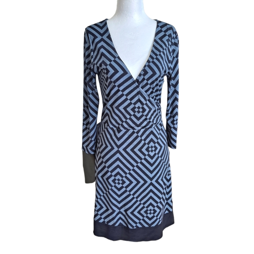 41 Hawthorn Stitch Fix Jovan Black and Grey Geometric Print Faux Wrap Dress szS